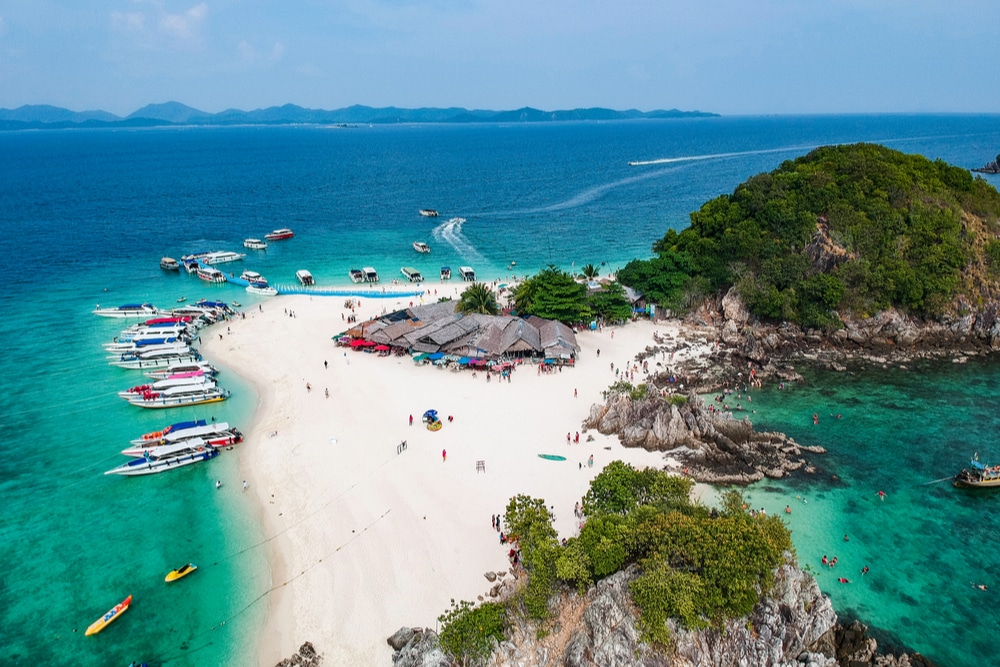 Luxury Private Catamaran (2 Engines) Koh Khai Fullday Trip