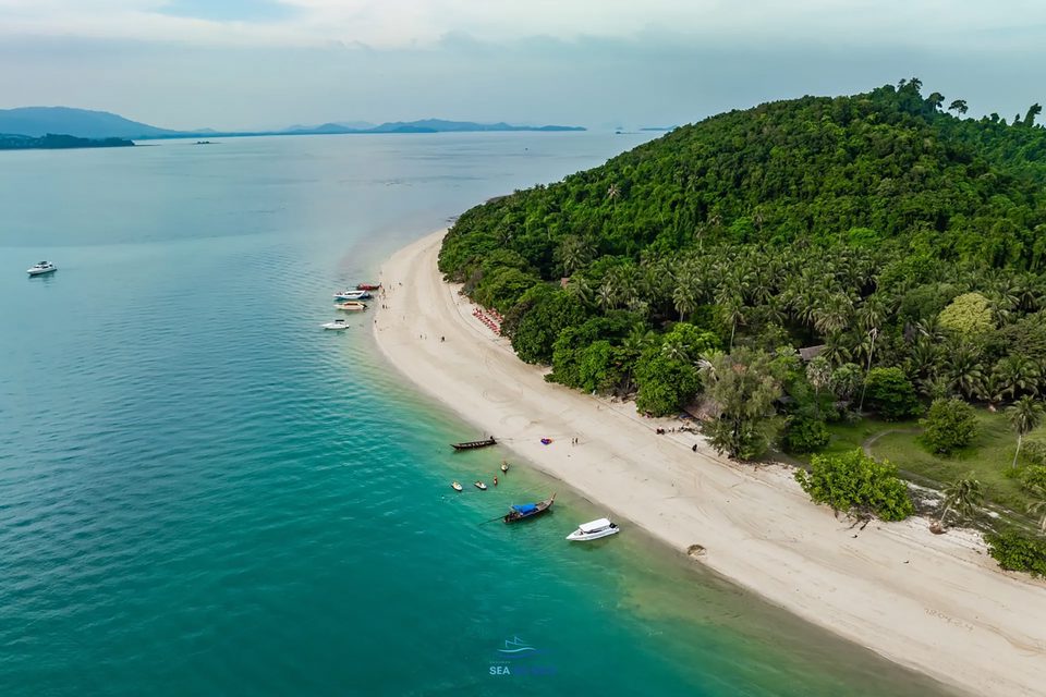 Luxury Private Speedboat (2 Engines) Maiton + Rang Yai Fullday Trip