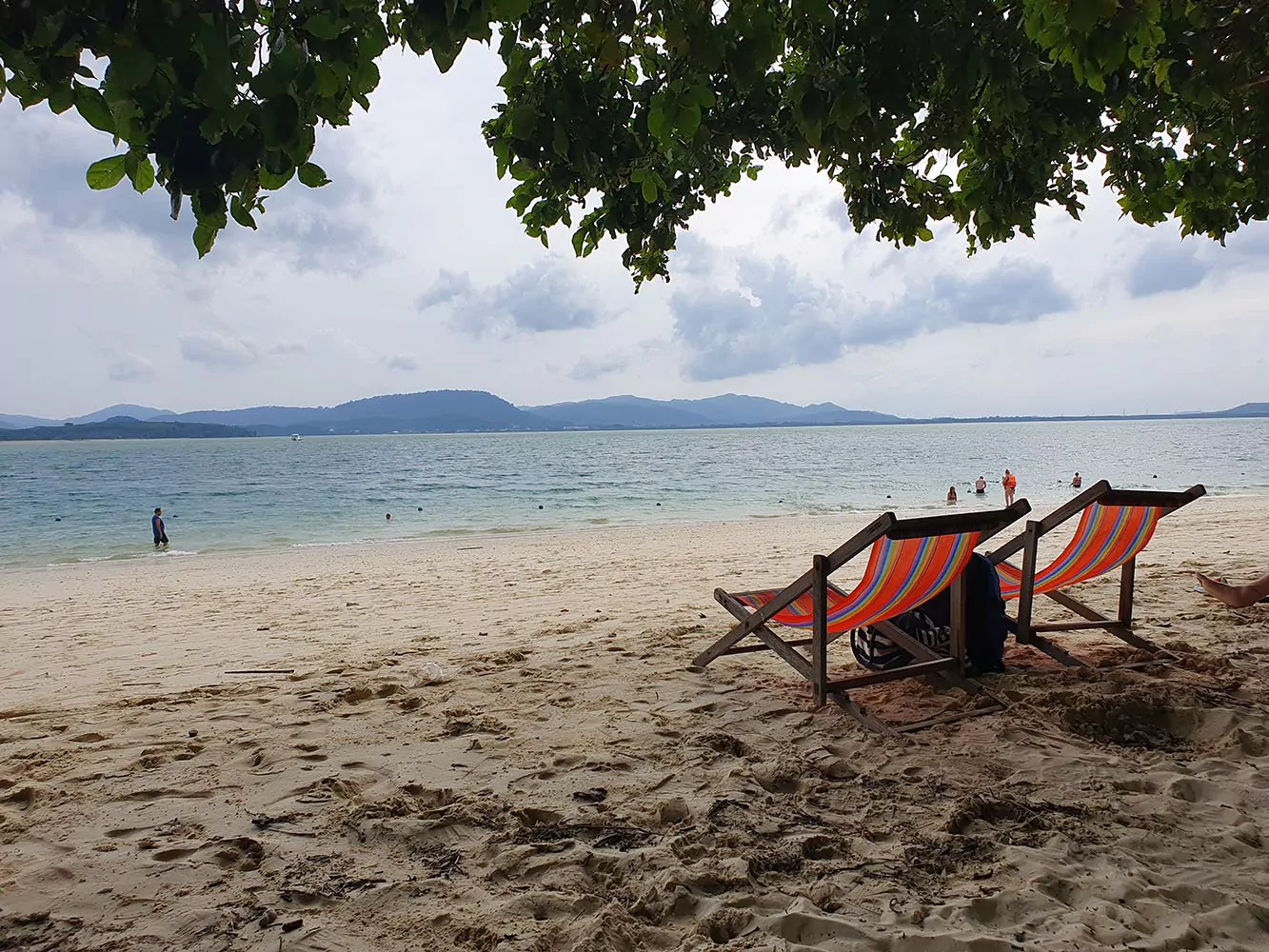 Joined Tour Phi Phi – Khai (Half day Trip) Afternoon