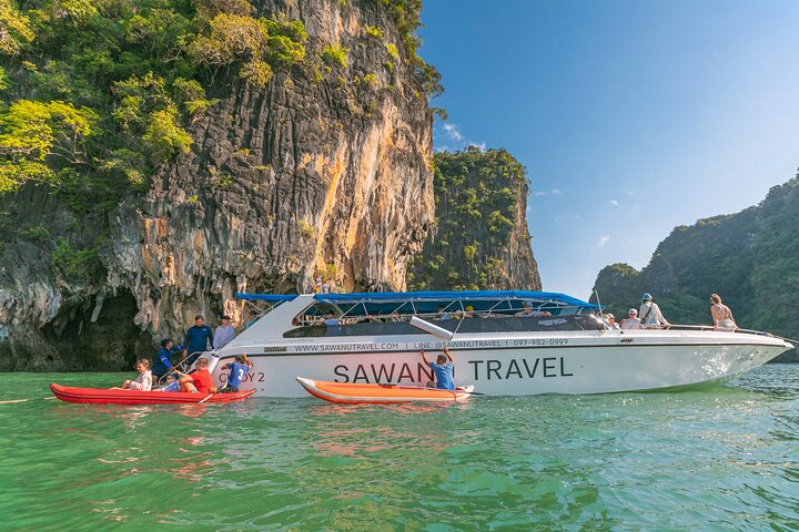 Private Power Catamaran James Bond + Naka Island + Canoe One Day Trip