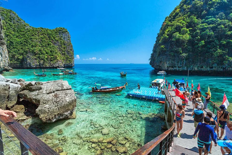 Private Power Catamaran James Bond + Krabi One Day Trip