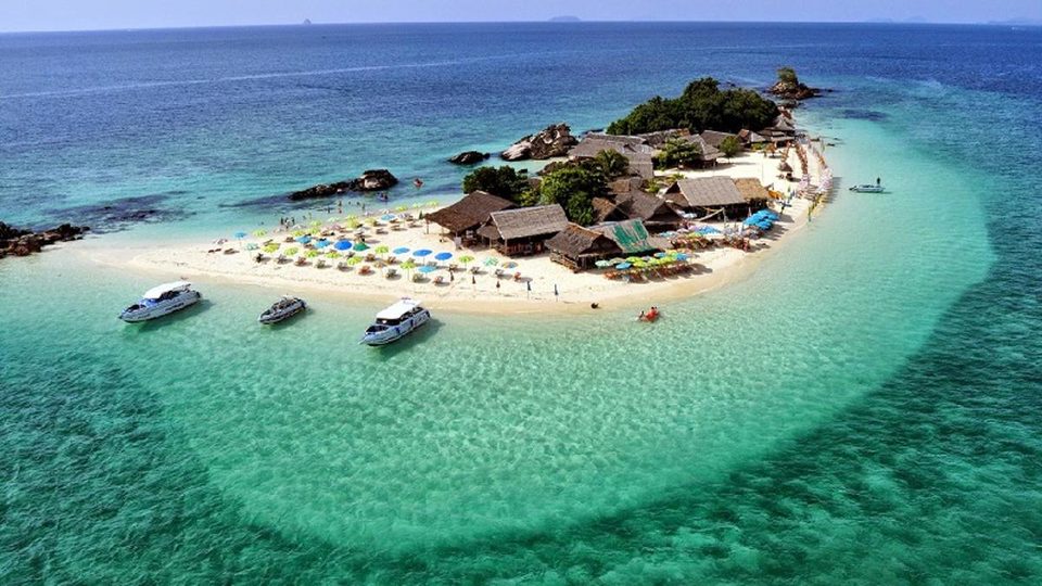 Private Catamaran Phi Phi + Khai (One Day Trip)
