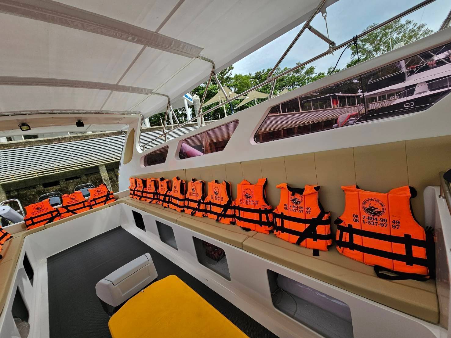 Private Speed Boat Phi Phi + Bamboo Island Fullday Trip